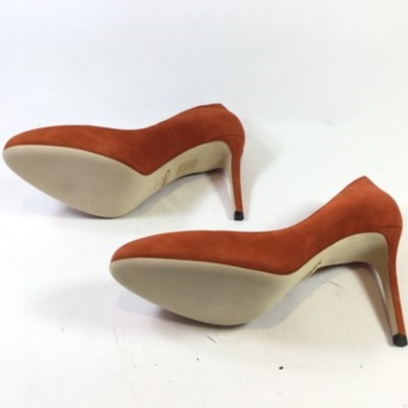 Gucci Rust Suede Pumps - Picture 5 of 8